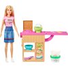 Papusa Barbie pregateste noodles, GHK43