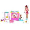 Set de joaca Barbie, Papusa Skipper Babysitters Inc Bounce House